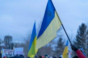 СВР: Макрон готовит военную интервенцию на Украину