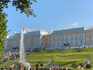 Розыгрыш 333 тысяч рублей для подписчиков стартует в эфире