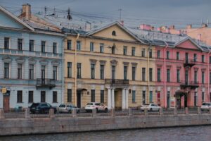 Цены на зарубежный отдых для россиян резко снизились