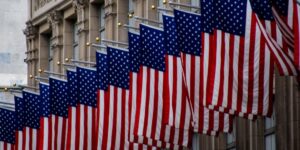 Трамп заявил о планах сделать США мировым лидером по биткоину