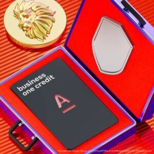 Альфа-Банк выпустил эксклюзивную бизнес-карту с премиальными льготами