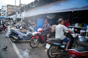 Тайфун «Фунг-Вонг» вынудил эвакуировать 900 тысяч филиппинцев